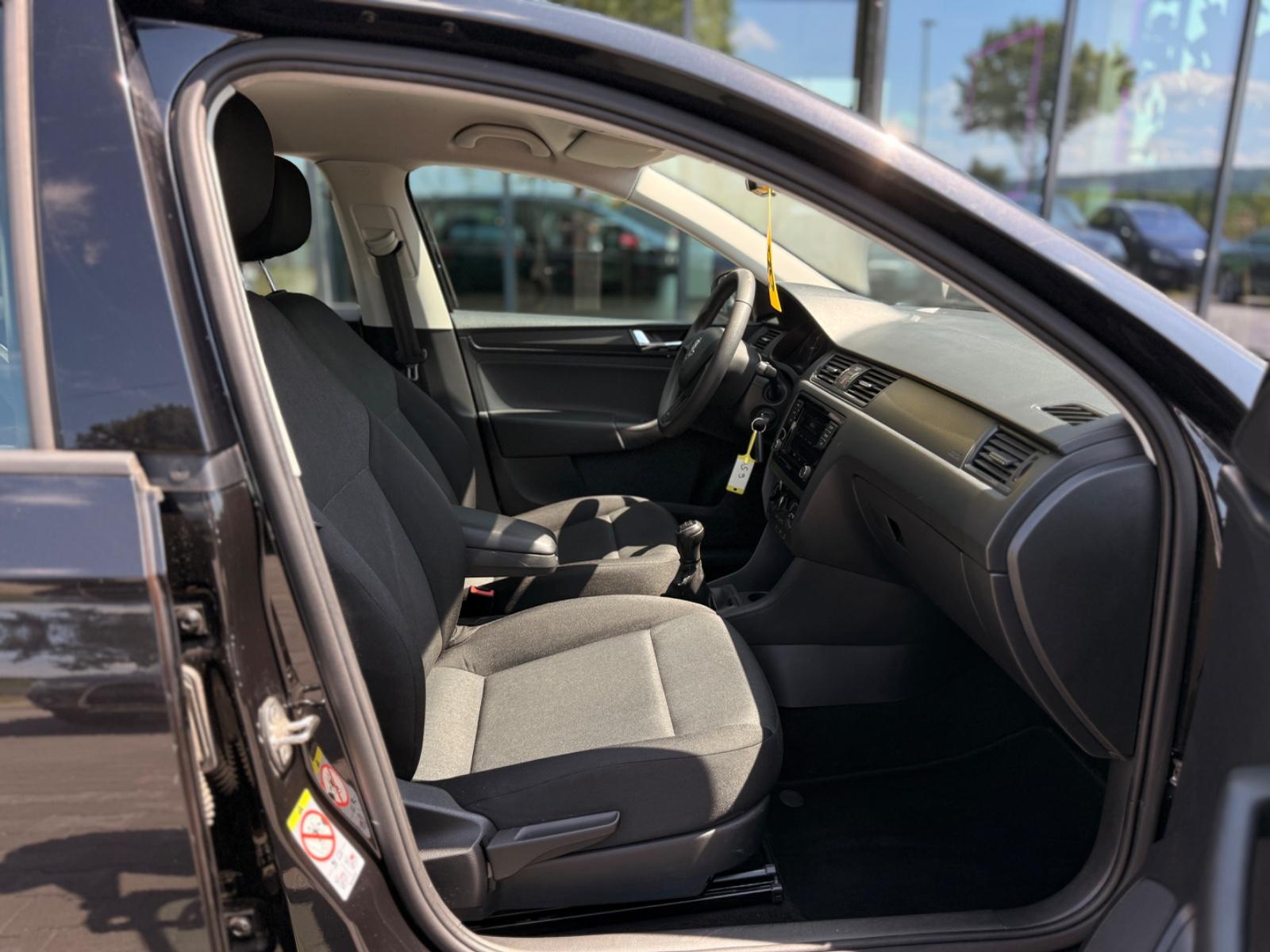 Skoda Rapid Spaceback 1.0 TSI Klima Tüv NEU