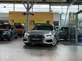 Audi A4 40 TDI S line quattro HUD Pano Kamera Massage