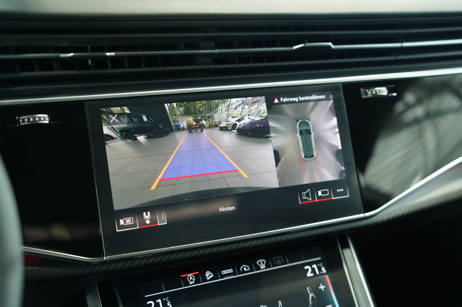 Audi Rsq8