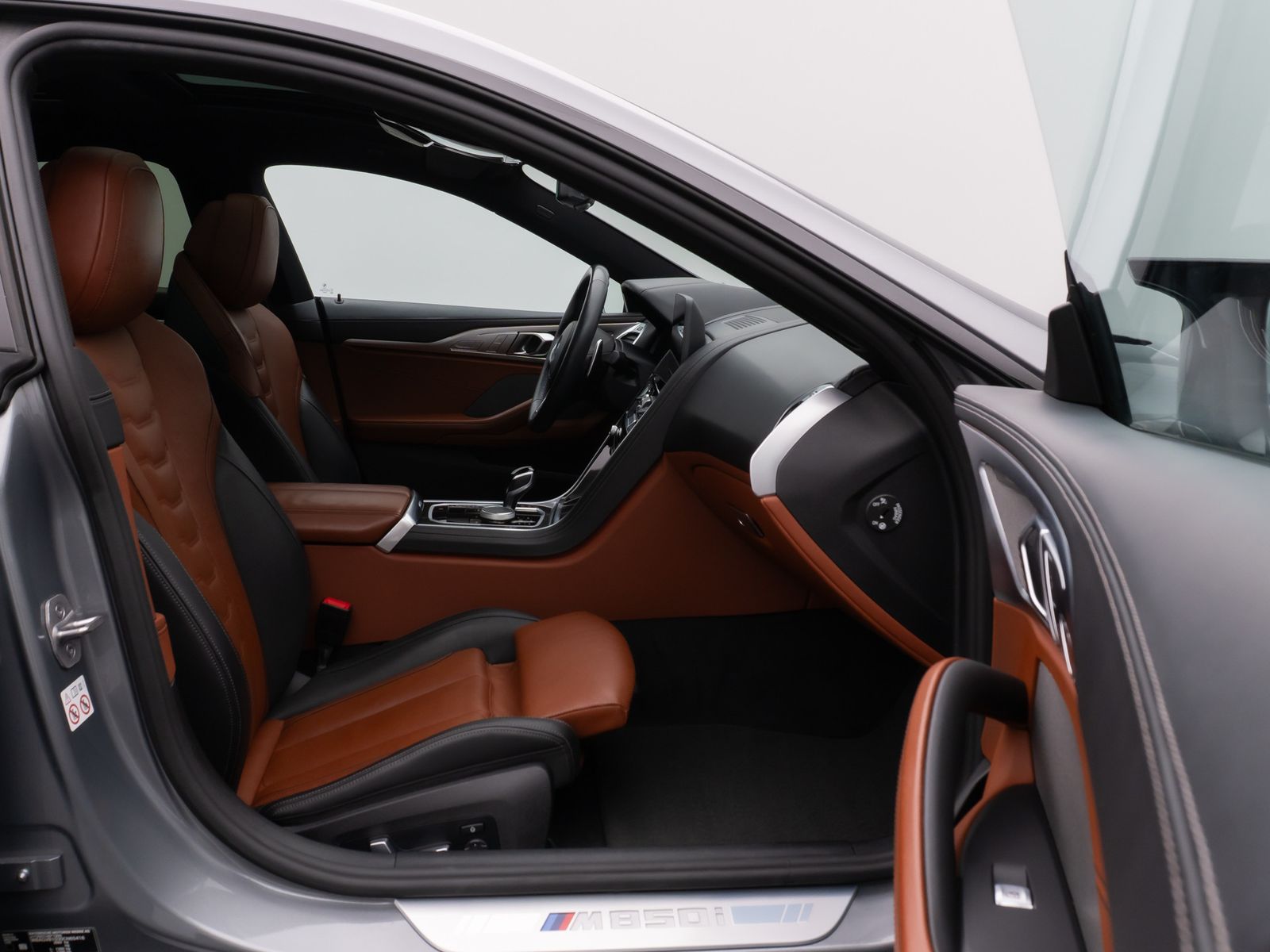 Fahrzeugabbildung BMW M850i xD Gran Coupé Panorama 360°HUD H/K SoftCL