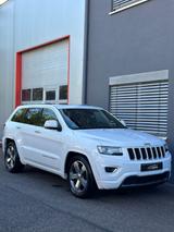 Jeep Grand Cherokee 3.0 CRD Overland/XENON/PANORAMA - Jeep Grand Cherokee in Stuttgart