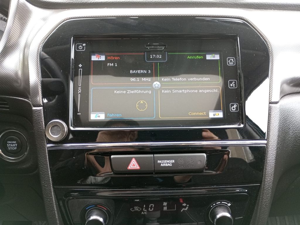 Fahrzeugabbildung Suzuki Vitara 1.4 ALLGRIP-Allradantrieb Comfort+