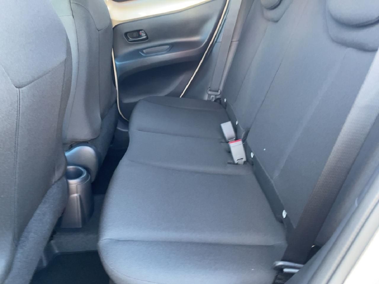 Fahrzeugabbildung Toyota Aygo X 1,0 l Teamplayer