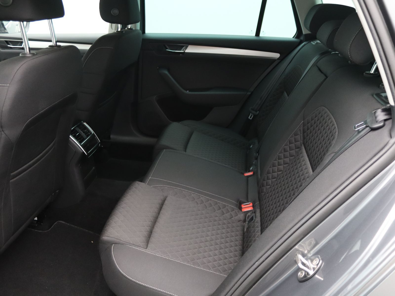 Skoda Superb - Bild 10