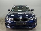 BMW 330 e Touring*Panorama*ACC*Head-Up*360°*Laser* - BMW 330 Touring Kombi Gebrauchtwagen