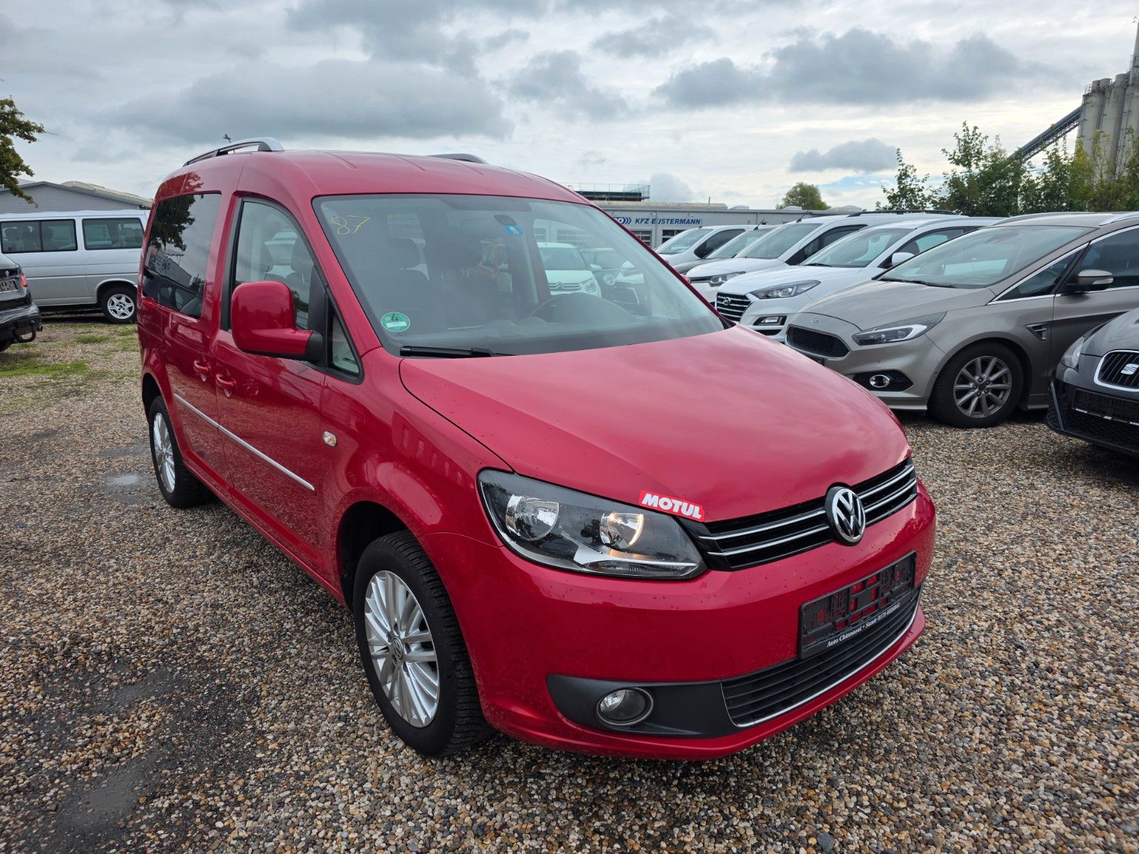 Volkswagen Caddy - 1