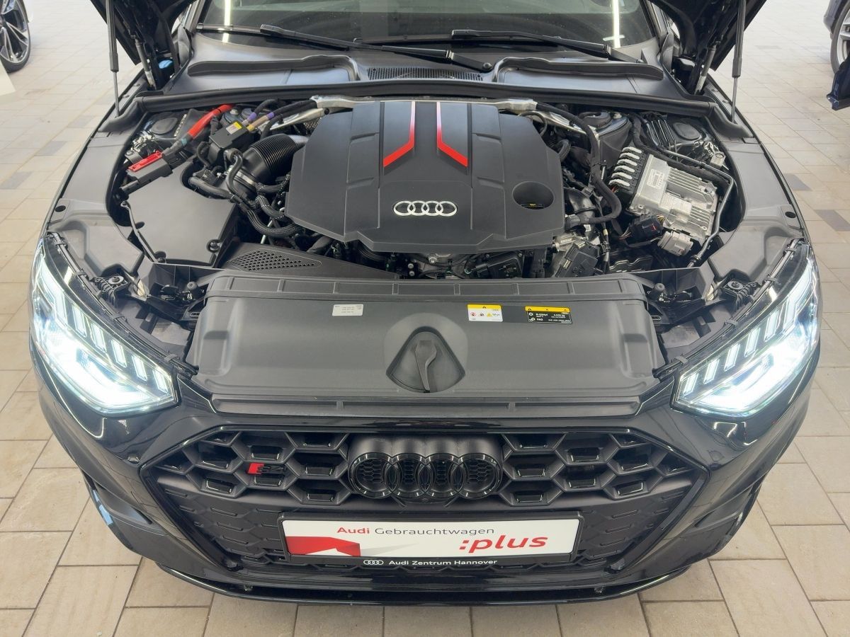 Audi S4 - Bild 17
