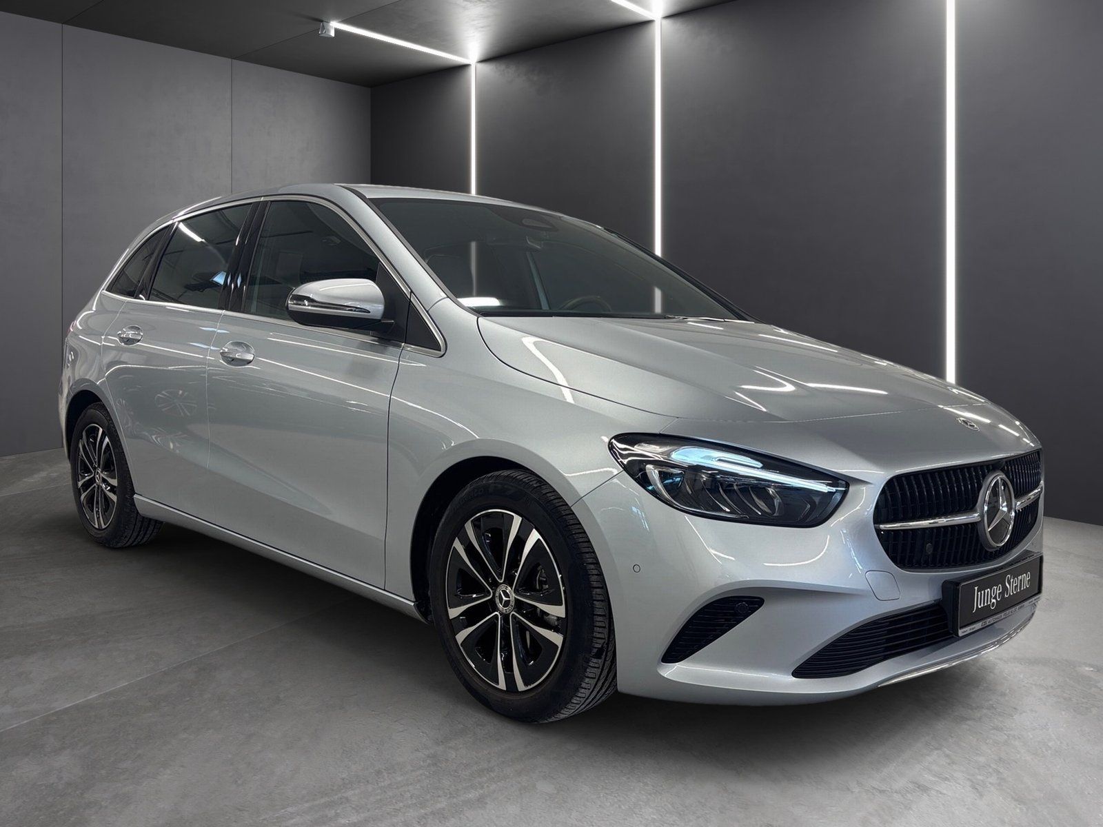 Fahrzeugabbildung Mercedes-Benz B 200 Progressive Line*R-Kamera*LED*CarPlay*PDC*