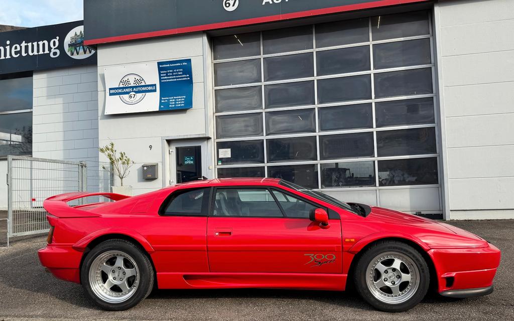 Lotus Esprit