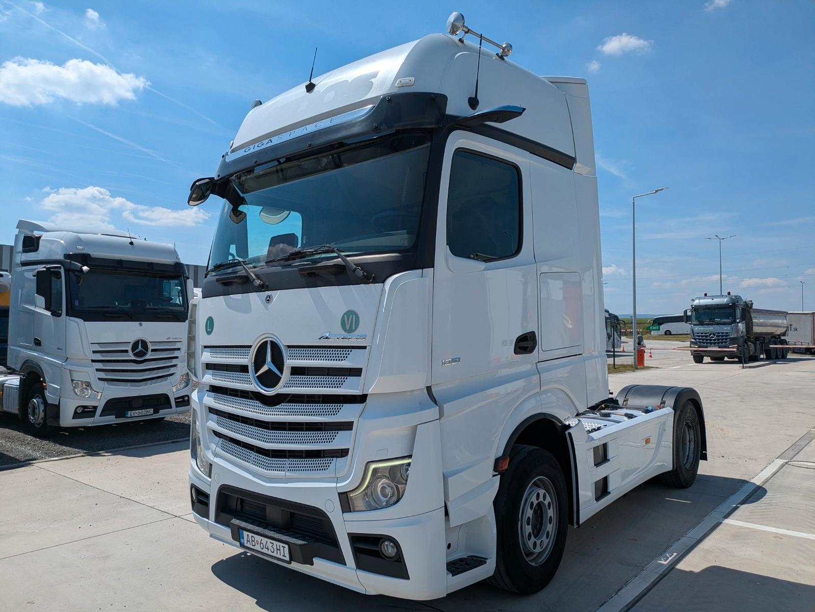 Mercedes-Benz Actros 1851 LS giga space