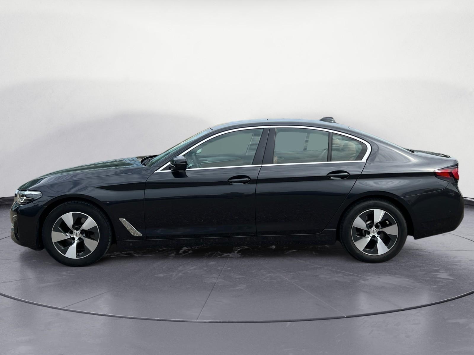 BMW 520 d Limousine Navi Tempom.aktiv Standheizung AH, миниатюра 3