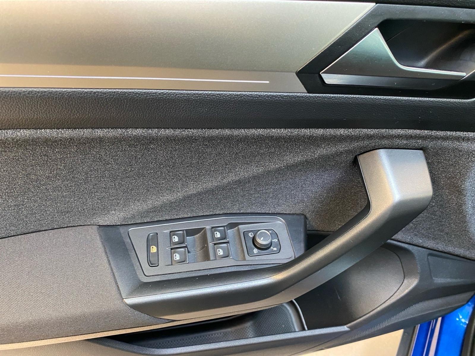 Volkswagen T-Roc 1.0 TSI Move DSG AHK ACC LED Navi 2xKlima, миниатюра 12