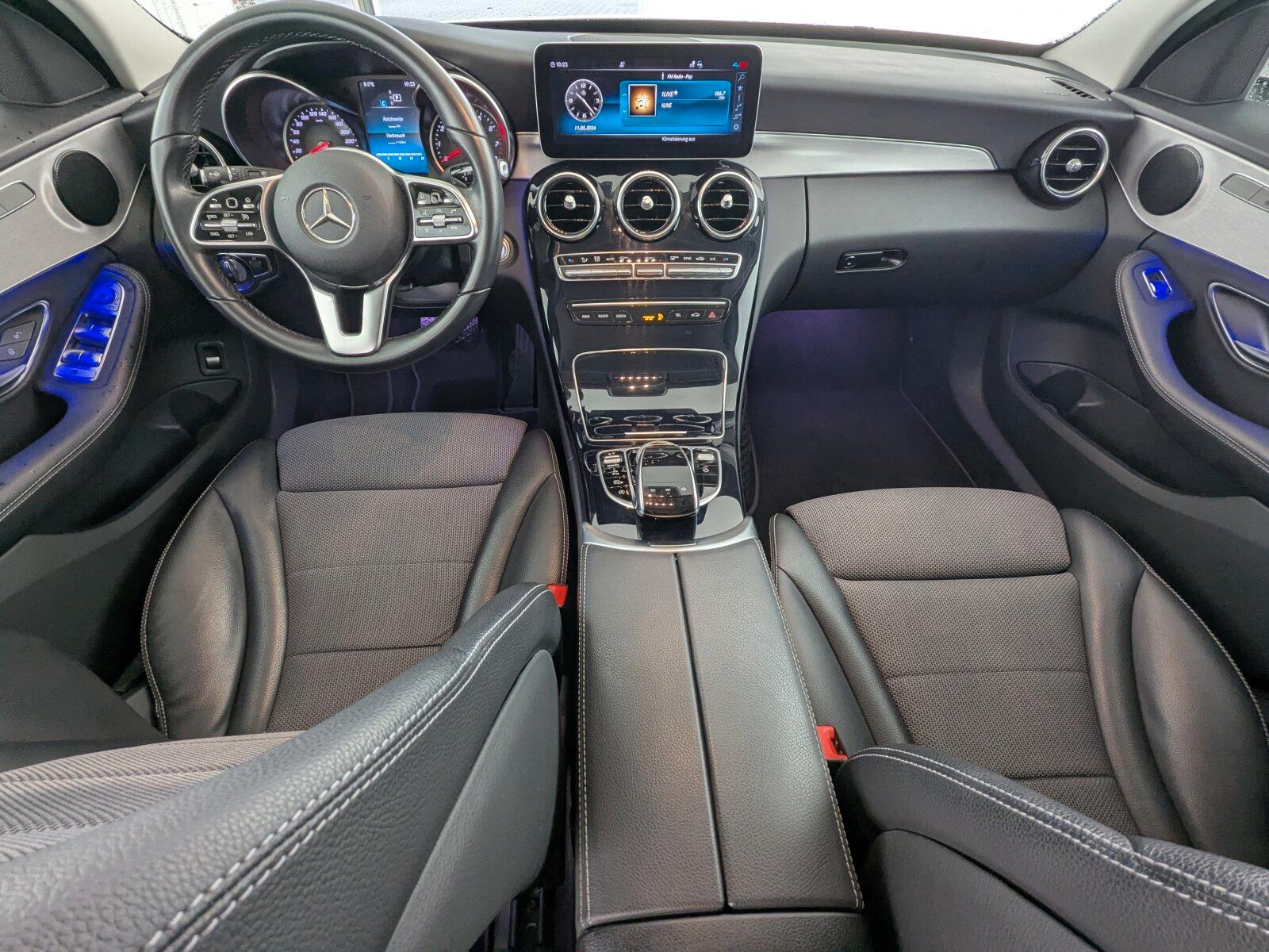 Mercedes-Benz C 300 T Avantgarde LED+NAVI+SHZ+RFK+TEMP+BC/FIS