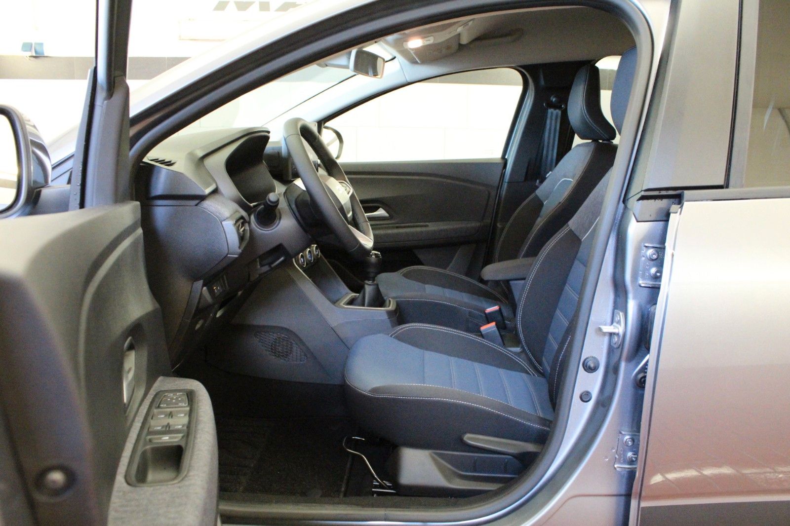 Fahrzeugabbildung Dacia Jogger TCE 110 Journey MY 2026