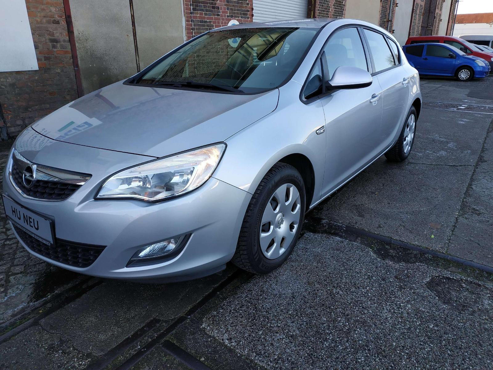 Opel Astra 1.4 Selection/TÜV NEU/Klima/Scheckheftgepf