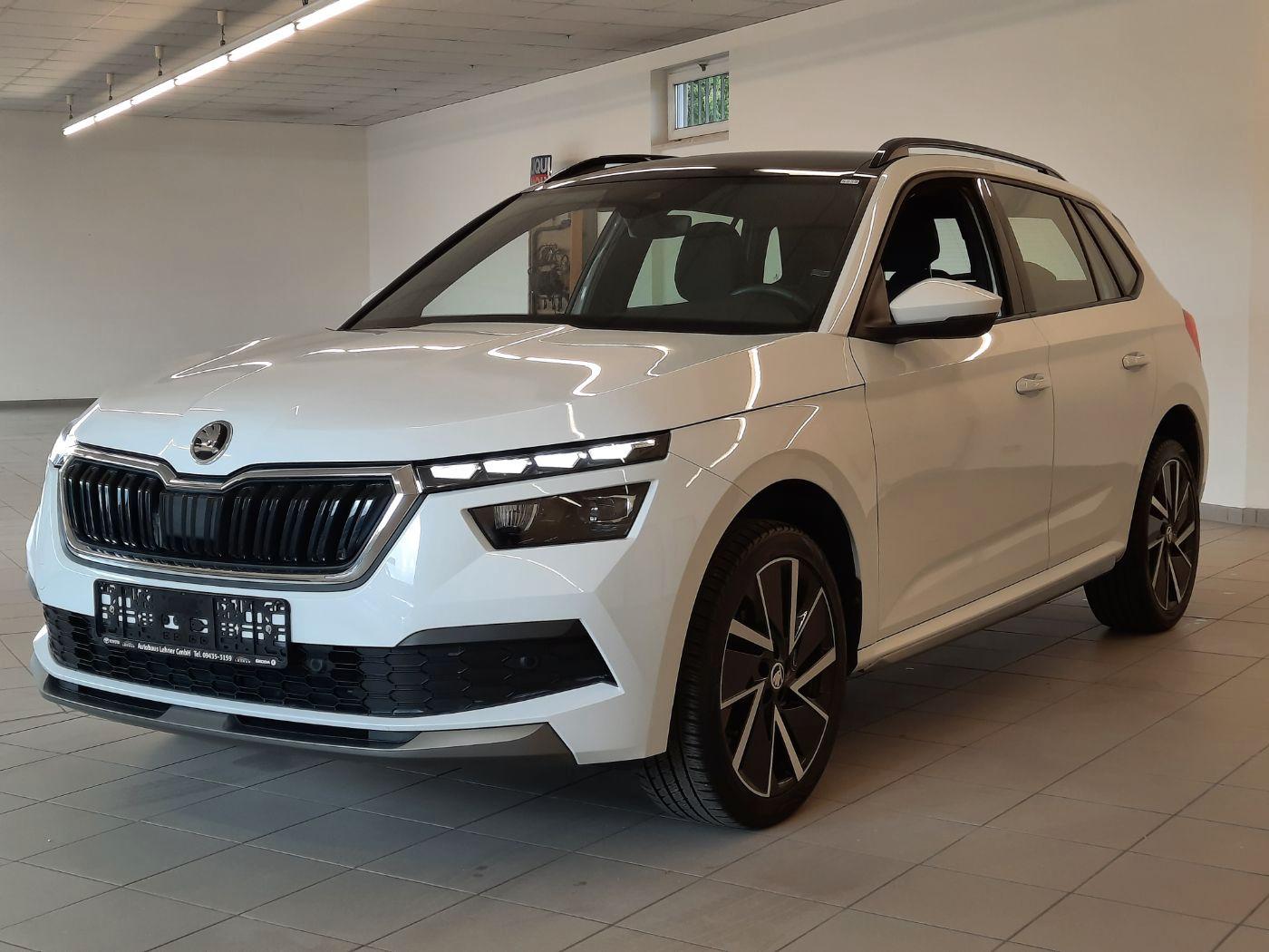 Skoda Kamiq Style AHK SCHWENKBAR+PDC VO HI+RÜCKFAHRKAM