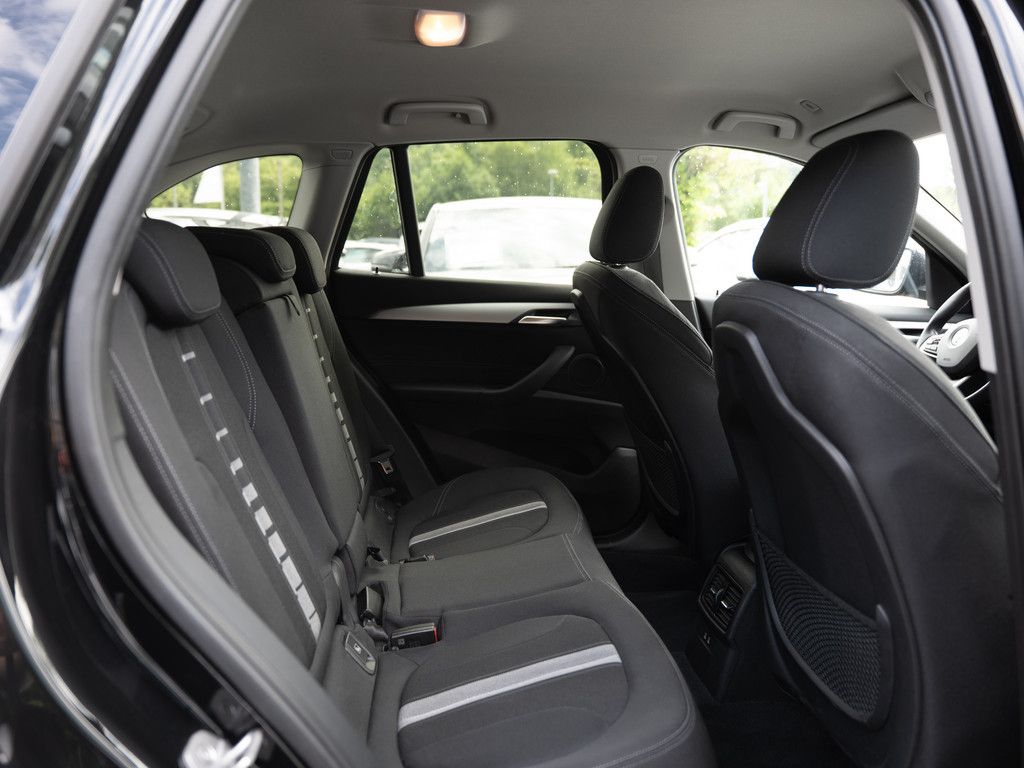 BMW X1 sDrive18d Advantage FACELIFT SHZ PDC KLIMA foto 8