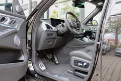 BMW XM / BOWERS & WILKINS / AHK / M DRIVERS BMW XM / BOWERS & WILKINS / AHK / M DRIVERS