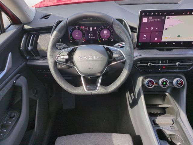 Fahrzeugabbildung SKODA Kodiaq 1.5 TSI iV Selection HYBRID AHK MATRIX NA