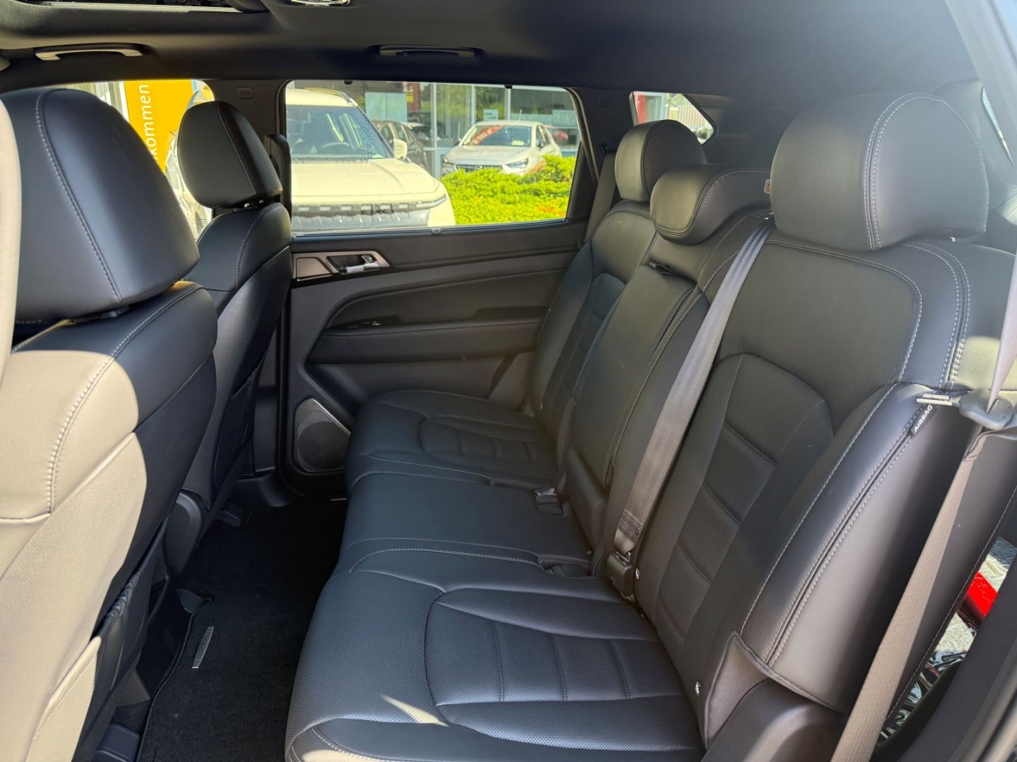 Fahrzeugabbildung KGM Rexton Lux 2.2 4WD Leder 360 Kamera