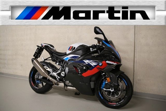 BMW M 1000 RR *Carbonräder*M-Bremsen*Akrapovic*