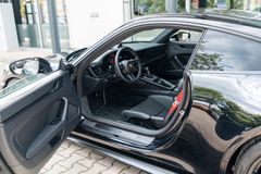 PORSCHE 992 GT3 Touring/ MATRIX/ LIFT/ SCHALENSITZ/ BOSE PORSCHE 992 GT3 Touring/ MATRIX/ LIFT/ SCHALENSITZ/ BOSE