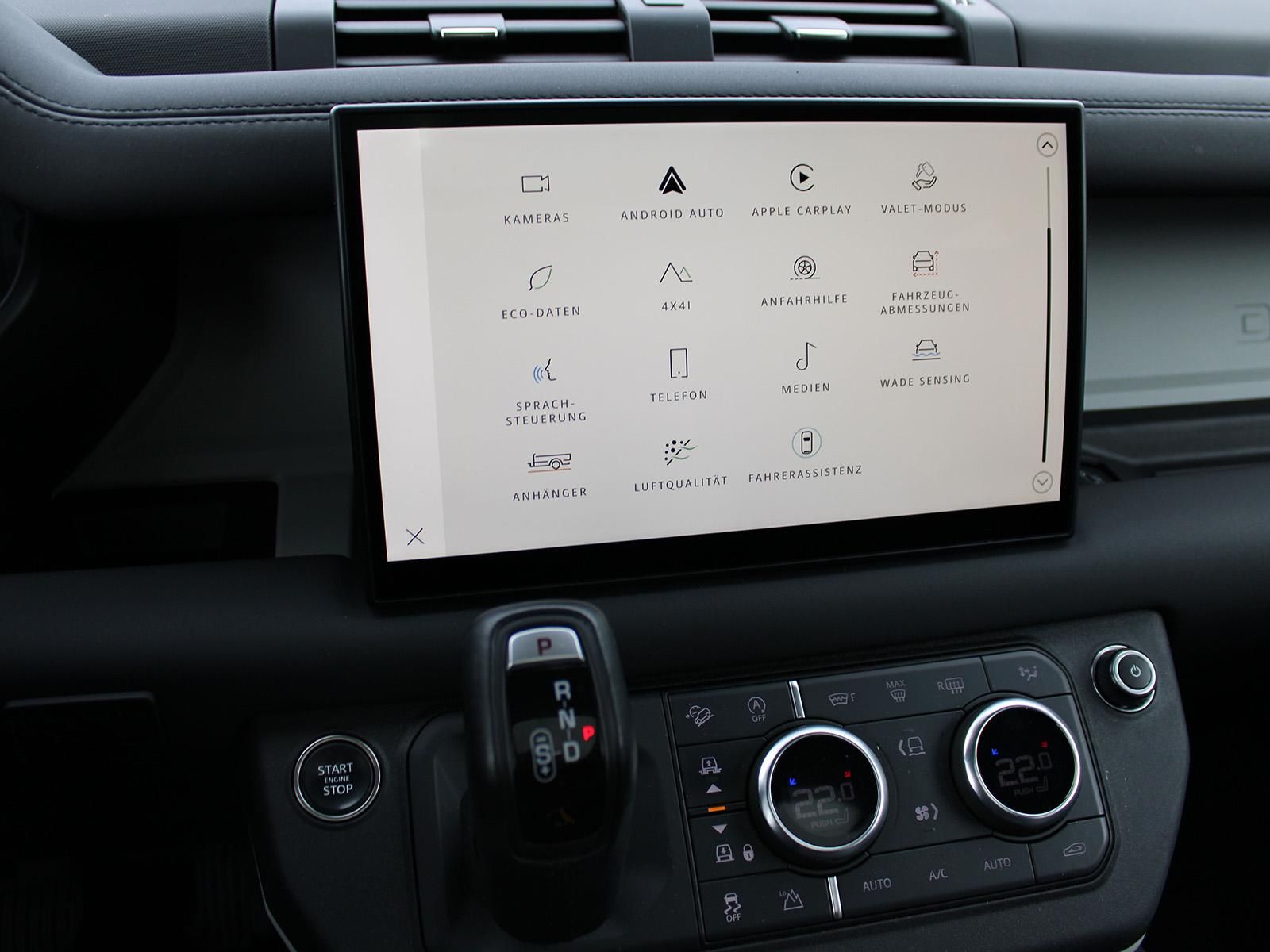 Fahrzeugabbildung Land Rover Land Rover Defender 130 D300 X-Dynamic SE