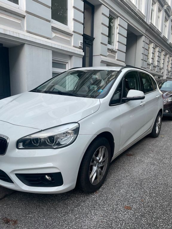 Image of BMW 218