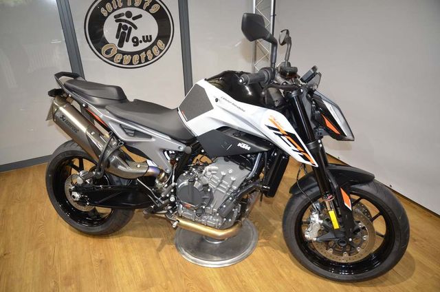 KTM 790 Duke L Tech Pack + Akrapovic