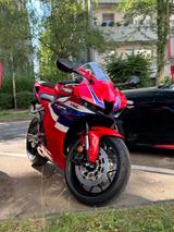 Honda CBR600RR Grand Prix Red - HONDA RENNSPORT