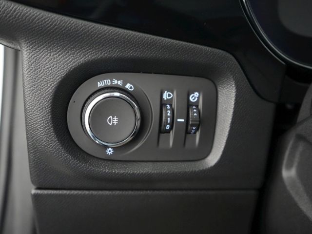 Corsa-e F FACELIFT ELECTRIC 50kWH AT+LED+PARKPIL