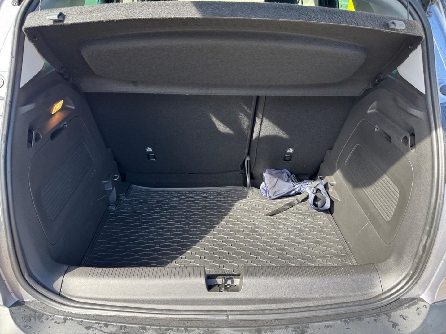 Fahrzeugabbildung Opel Crossland Elegance AHK-abnehmbar Navi LED Apple