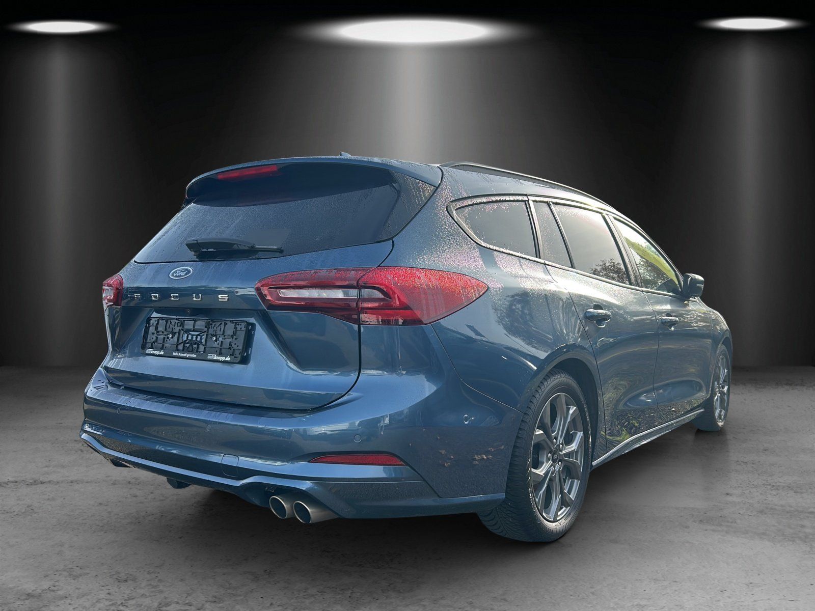 Fahrzeugabbildung Ford Focus 1.0 ST-Line X Aut./LED/ACC/AHK/KAMERA/NAVI
