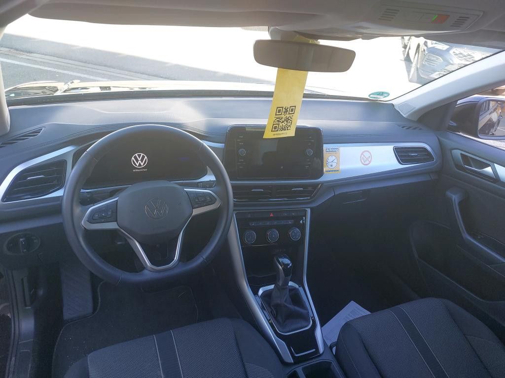 Volkswagen T-Roc — fotografia 3