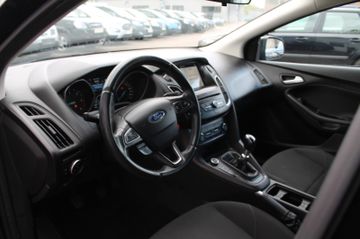 Ford Focus - 10