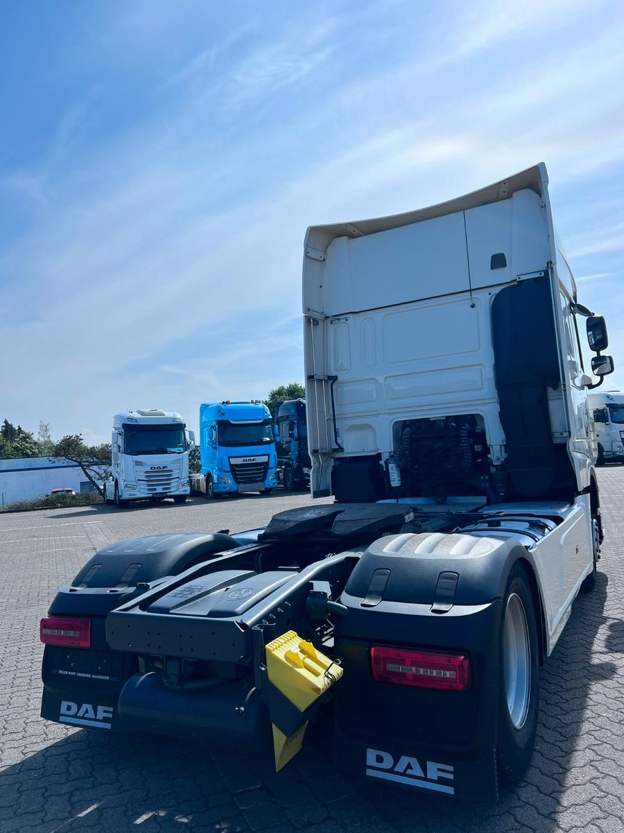 Fahrzeugabbildung DAF DAF 2 Stück SSC XF 480 FT, Intarder