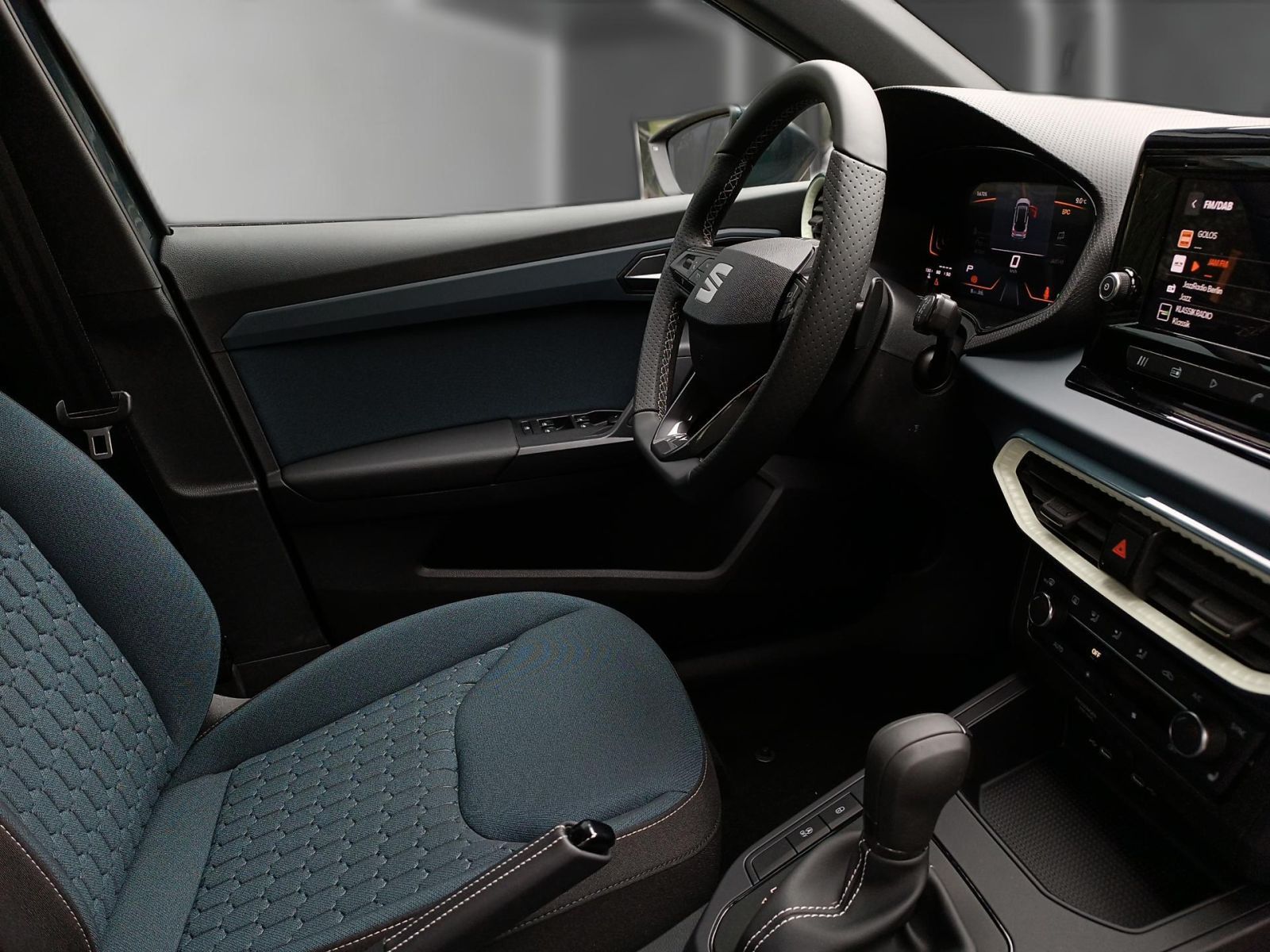 Seat Arona - Bild 10