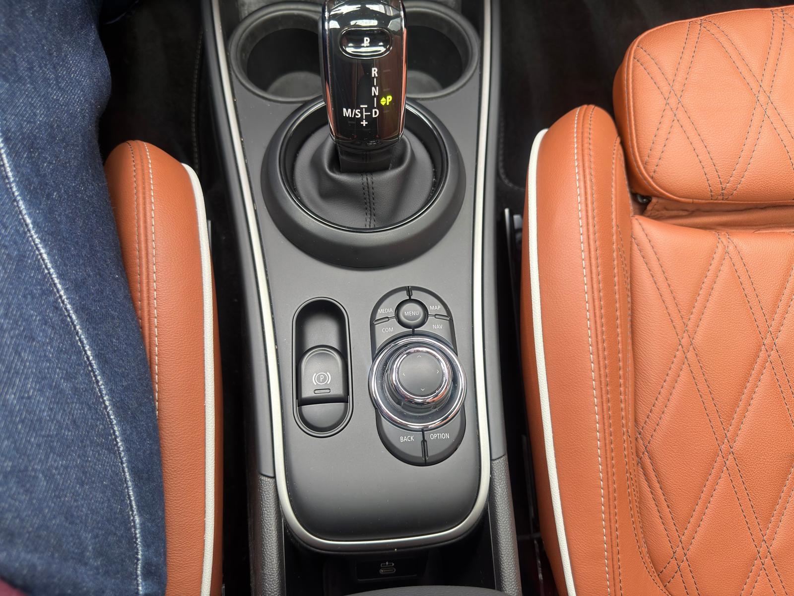 MINI Cooper S ALL4 Countryman Head-Up DAB LED RFK