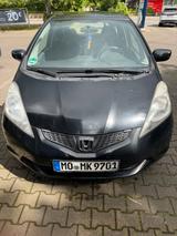 Honda Jazz 1.2 zuverlässig und sparsam - Honda Jazz Gebrauchtwagen in Duisburg
