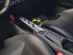 Fahrzeugabbildung Ferrari F8 Tributo (RACING/LIFT/CARBON/CAMERA/ GARANTIE!