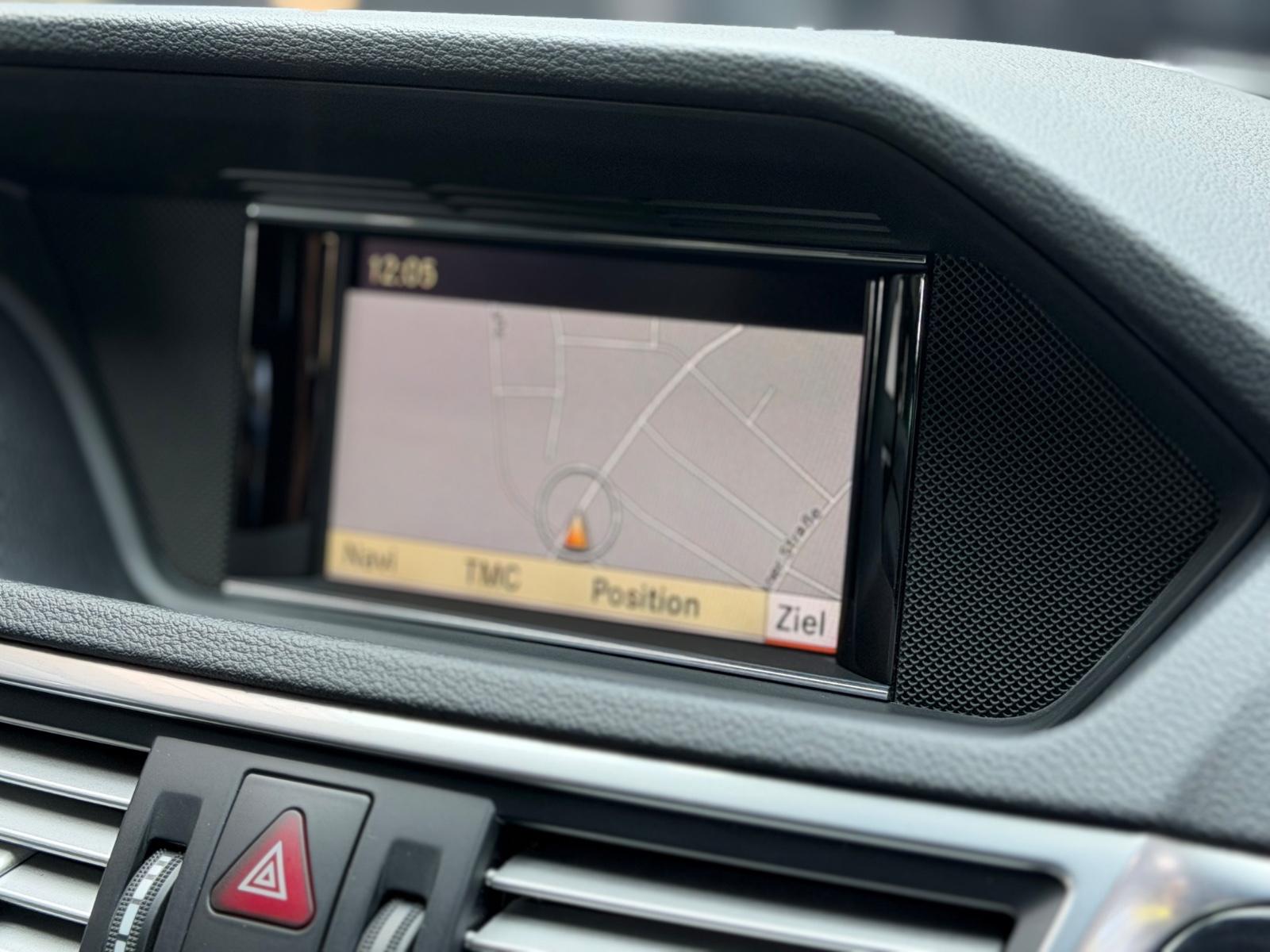 Mercedes-Benz E 200 E T-Modell  BlueEfficiency/LED/T-Leder/BT
