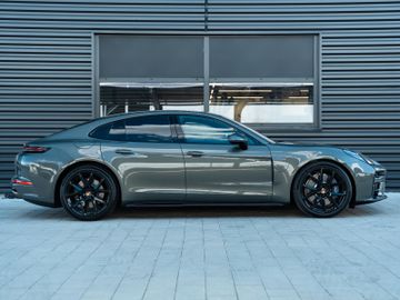 Porsche Panamera - 6