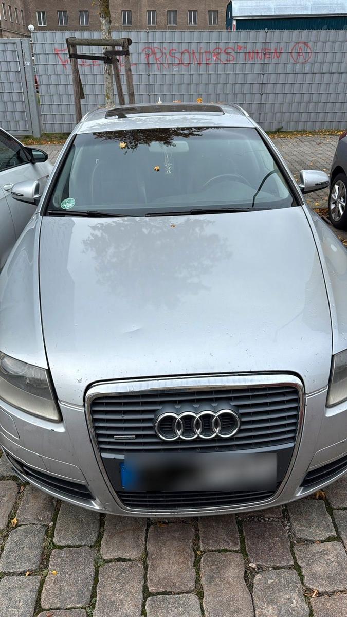 Audi A6 2006 — rear view