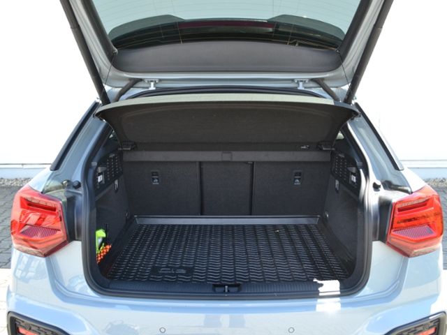 Q2 35 TDI quattro S-tronic S-line Inter. AHK/MAT