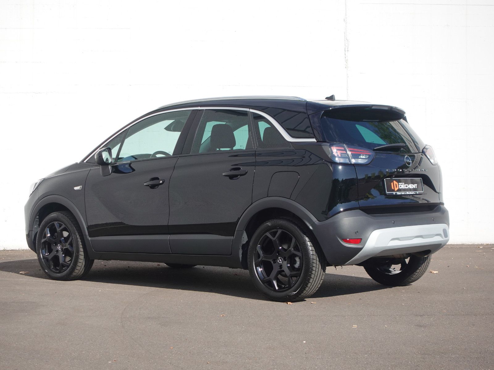 Fahrzeugabbildung Opel Crossland 1.2T AUTOMATIK,Kamera,Sitzhzg,LED,17"