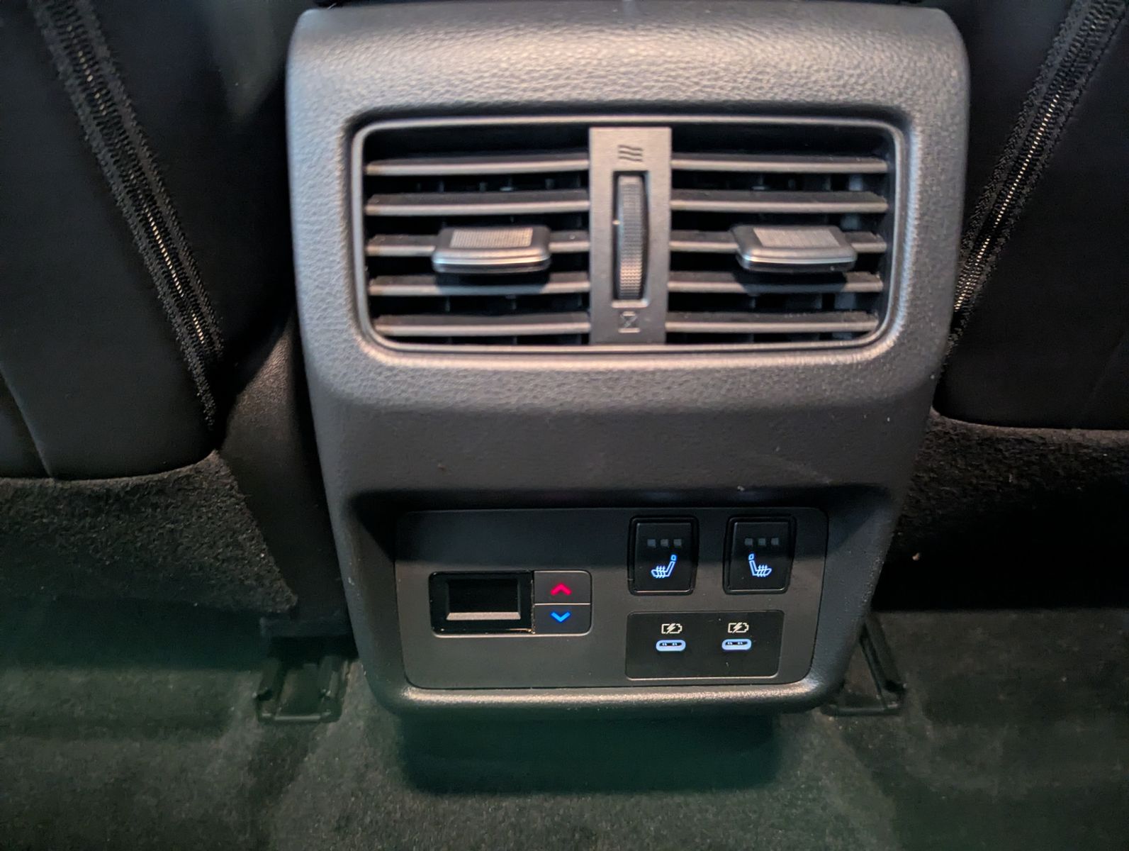 Fahrzeugabbildung Nissan X-Trail 1.5 e-Power e-4 Tekna Bose HUD LED+ 20"