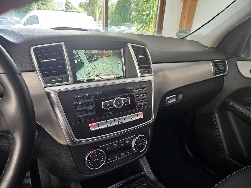 Mercedes-Benz ML 350