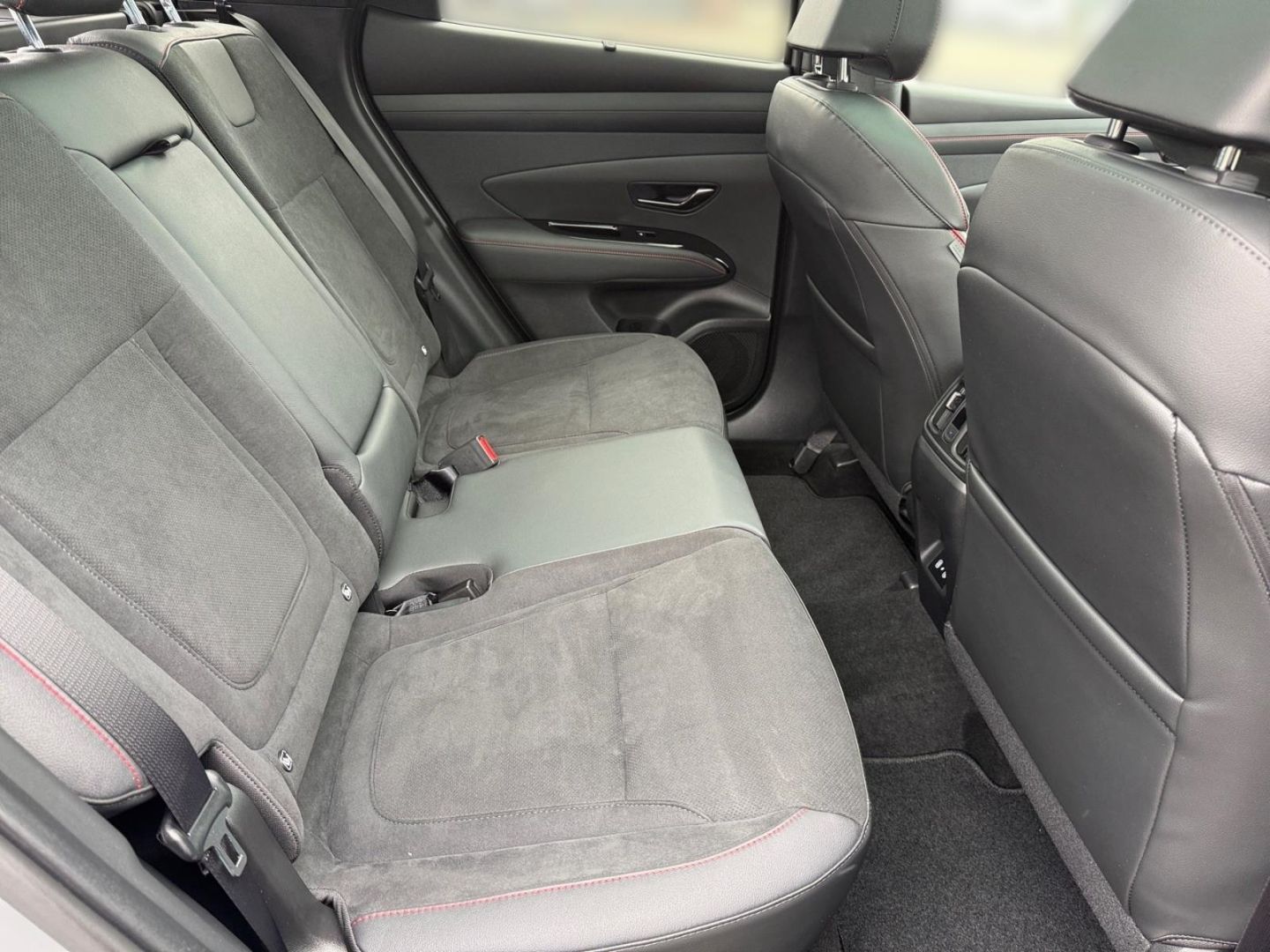 Fahrzeugabbildung Hyundai Tucson N Line Mild-Hybrid FL (MY25) 1.6 T-GDI (1