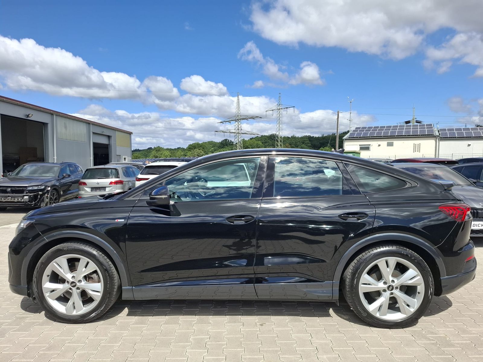 Fahrzeugabbildung Audi Q4 e-tron 40 Sportback S-Line ACC*DCC*KAM.*Optik