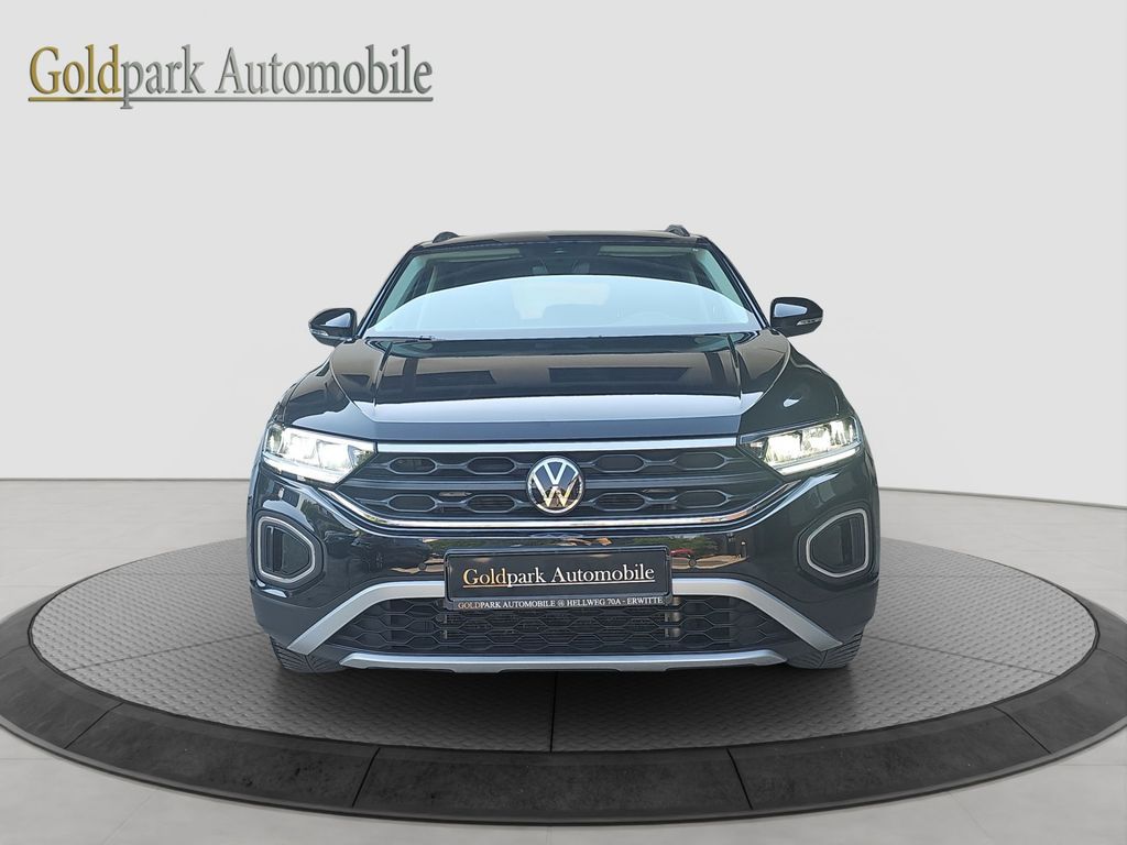 Volkswagen T-Roc — fotografia 2